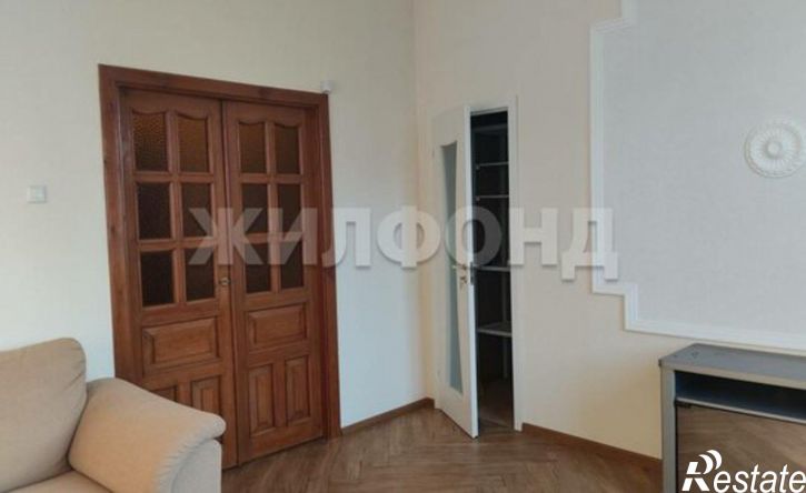3-комн квартира ул Выборная, 103/2,  д. 103/2