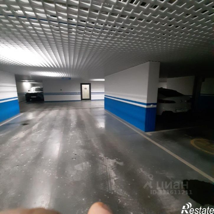 Гараж/парковка метро Площадь Ленина