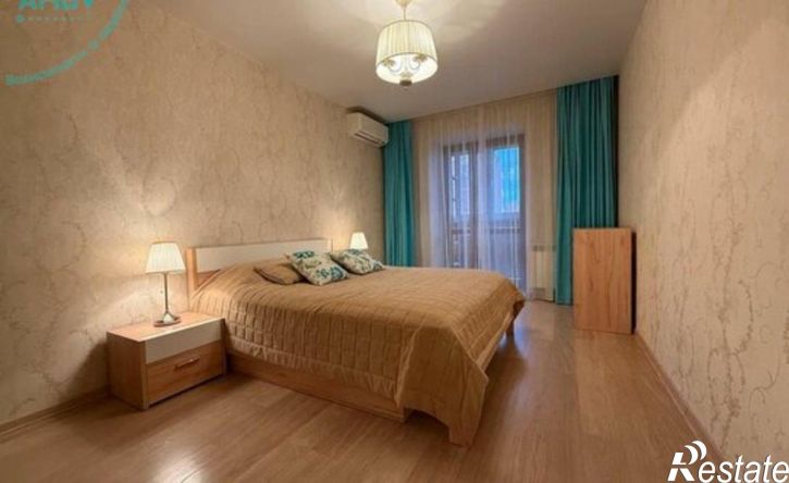 2-комн квартира улица Костычева, 1,  д. 1