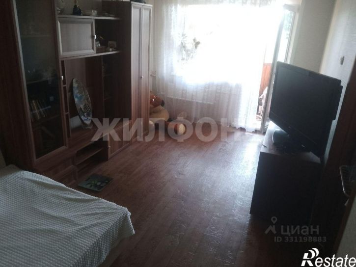 Комната Нарымская улица, 19,  д. 19