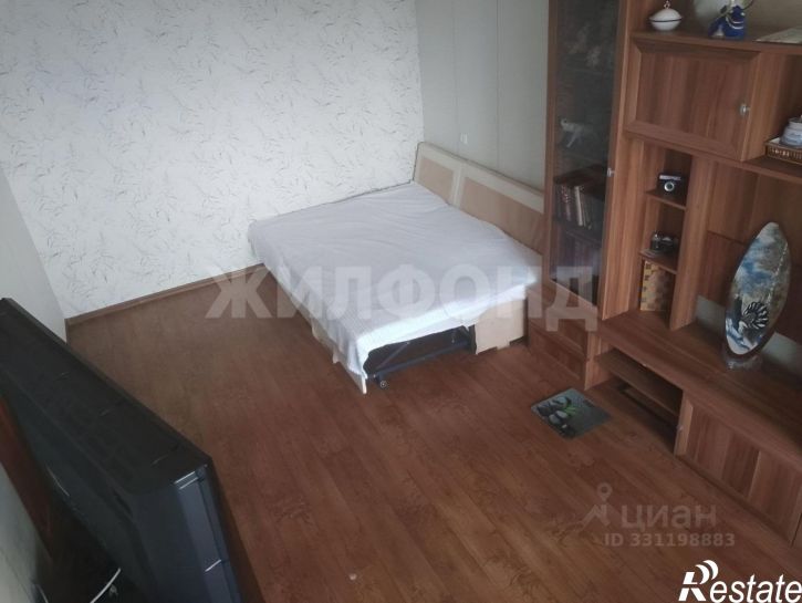 Комната Нарымская улица, 19,  д. 19