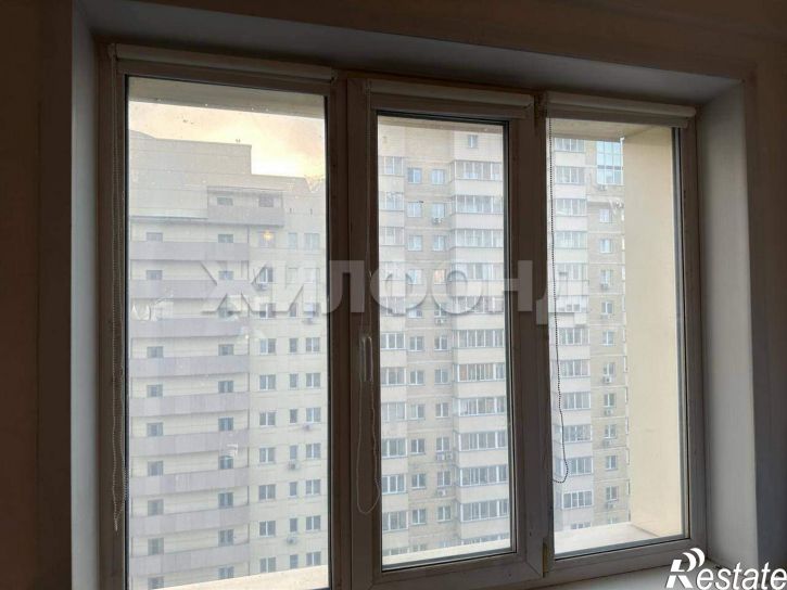 3-комн квартира Галущака улица, д.17