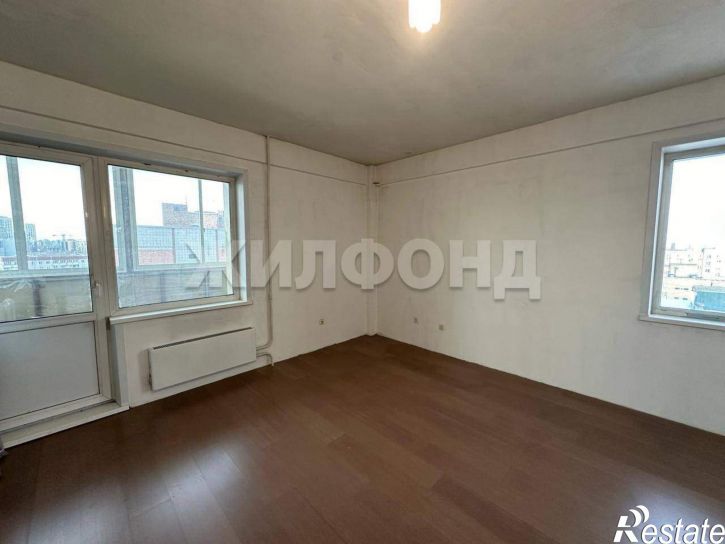 3-комн квартира Галущака улица, д.17