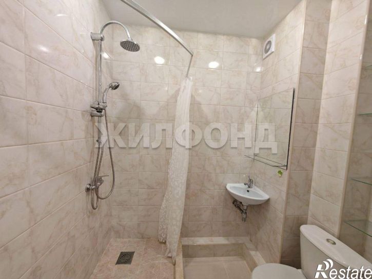 2-комн квартира Галущака улица, д.15