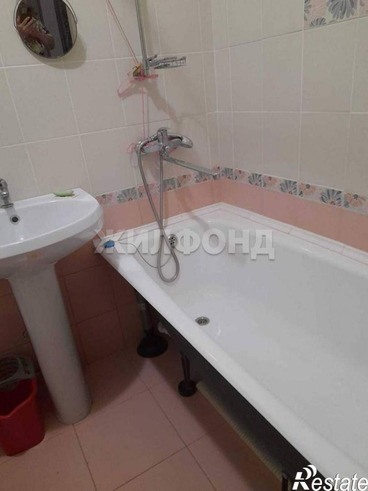 1-комн квартира Связистов улица, д.3/1