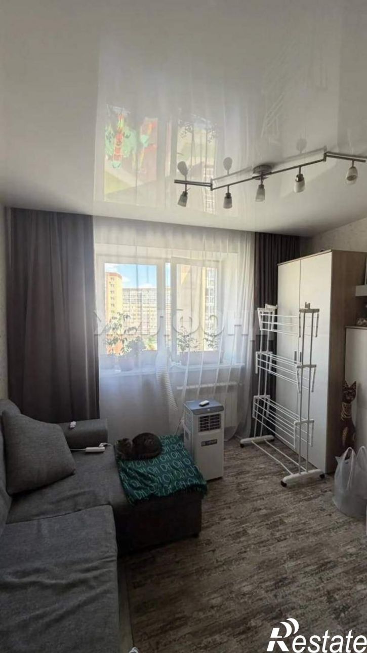 1-комн квартира Романтиков улица, д.10