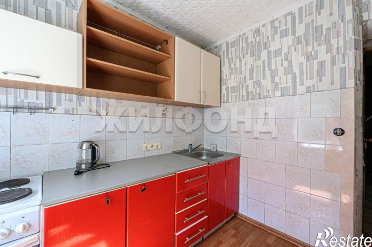 1-комн квартира ул Пермитина, 18,  д. 18