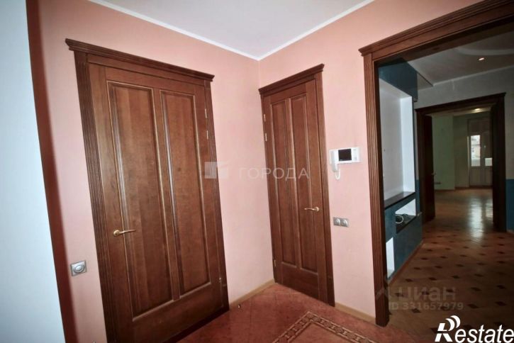 5-комн квартира ул Ермака, 3,  д. 3