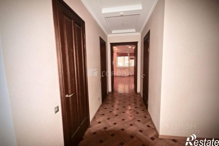 5-комн квартира ул Ермака, 3,  д. 3