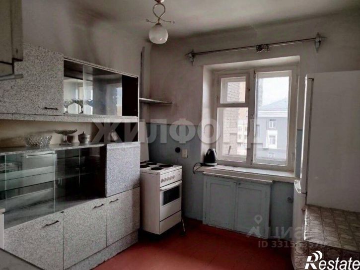 3-комн квартира ул Орджоникидзе, 27,  д. 27