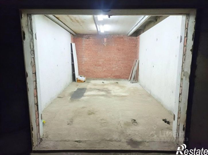 Гараж/парковка ул Кошурникова, 21,  д. 21