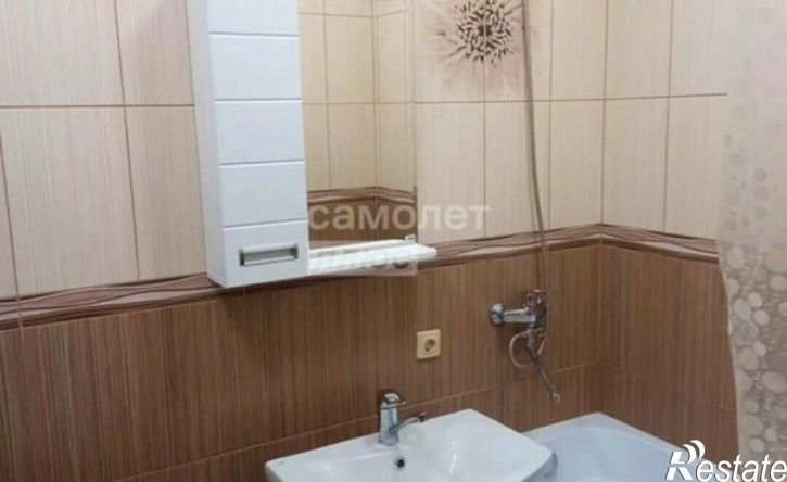 1-комн квартира ул Героев Революции, 17,  д. 17