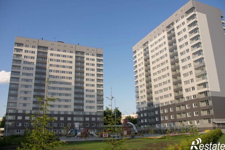 2-комн квартира б-р Молодежи, 44,  д. 44
