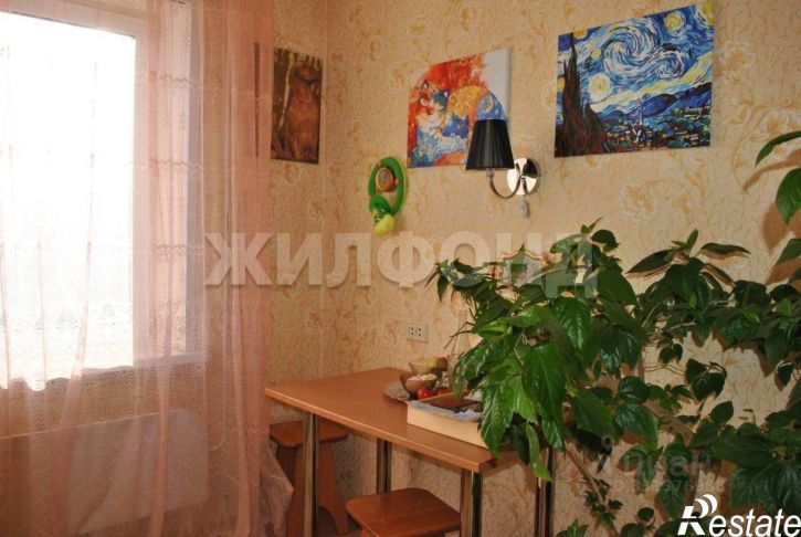 2-комн квартира ул Красных Зорь, 3/2,  д. 3/2