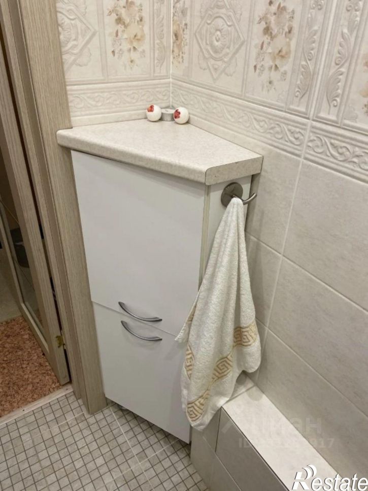 2-комн квартира ул Лаврова, 1,  д. 1