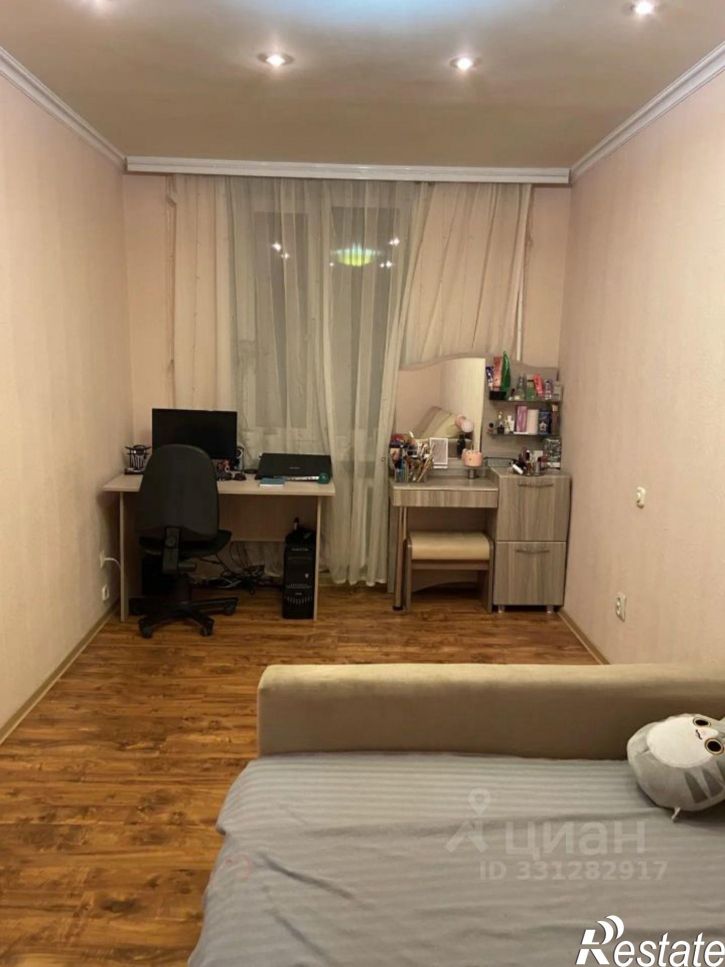 2-комн квартира ул Лаврова, 1,  д. 1