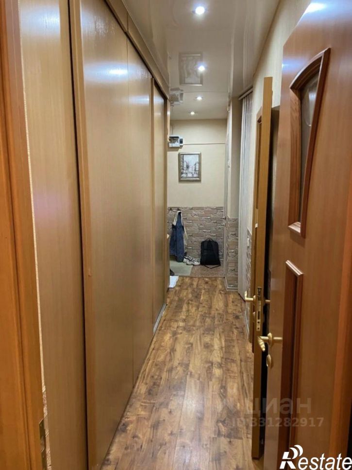 2-комн квартира ул Лаврова, 1,  д. 1