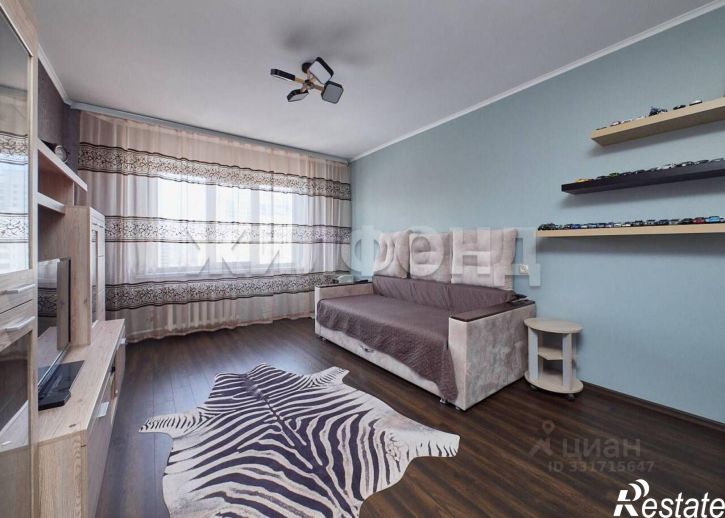 3-комн квартира ул Свечникова, 2,  д. 2