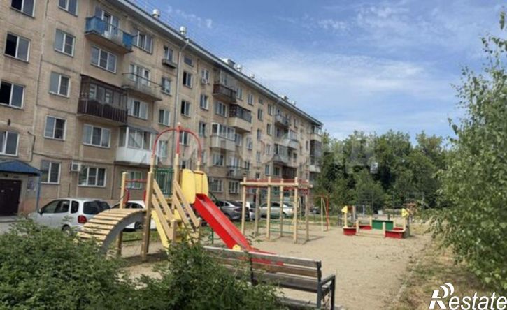 2-комн квартира ул Ватутина, 63/1,  д. 63/1