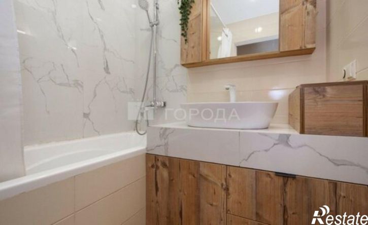 2-комн квартира ул Крылова, 71/1,  д. 71/1