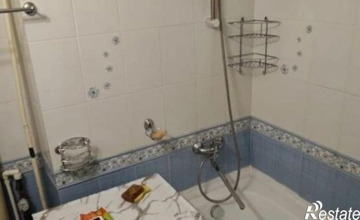 2-комн квартира ул Петухова, 20,  д. 20