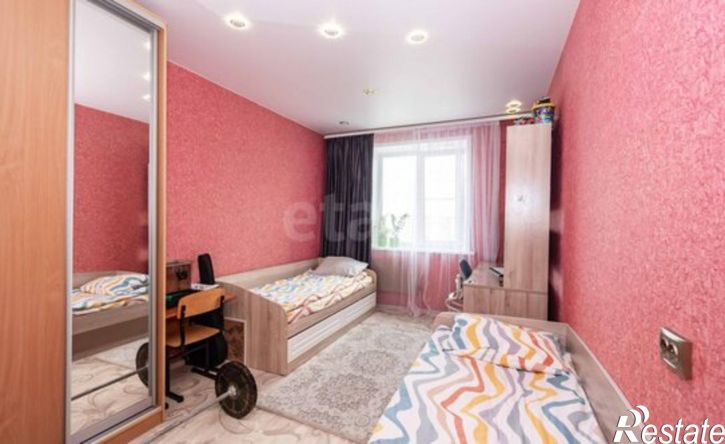 3-комн квартира ул Гребенщикова, 12,  д. 12