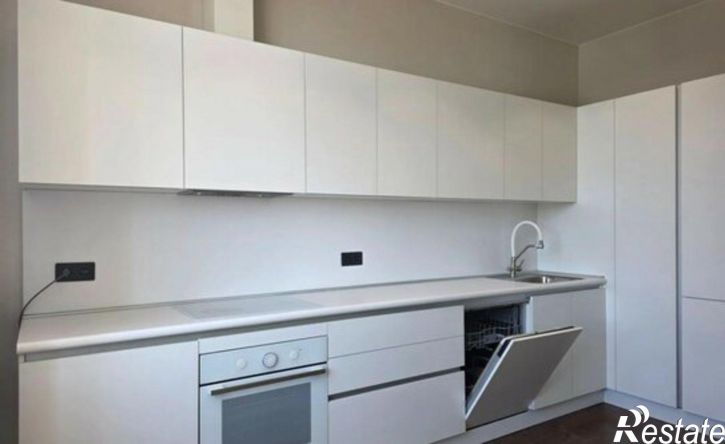 3-комн квартира ул Романова, 25,  д. 25