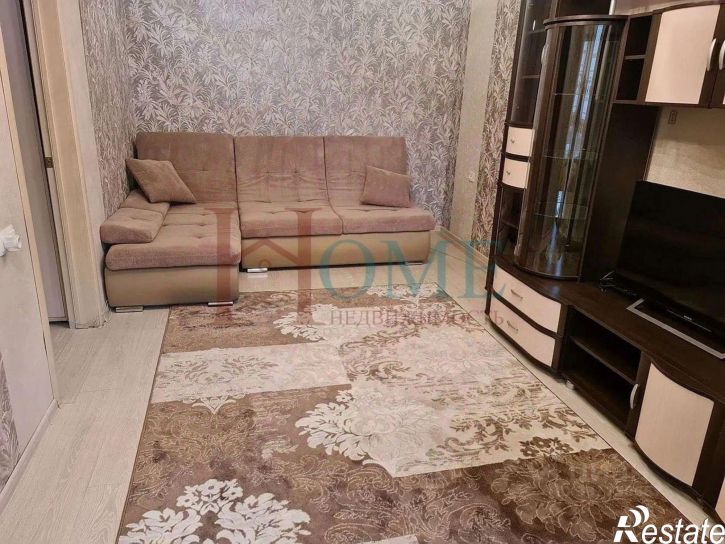 2-комн квартира ул Адриена Лежена, 11,  д. 11