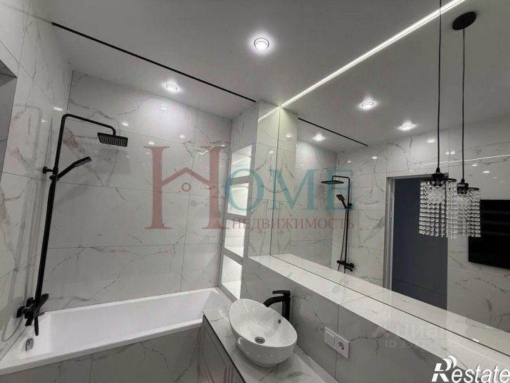 2-комн квартира Красный пр-кт, 220,  д. 220