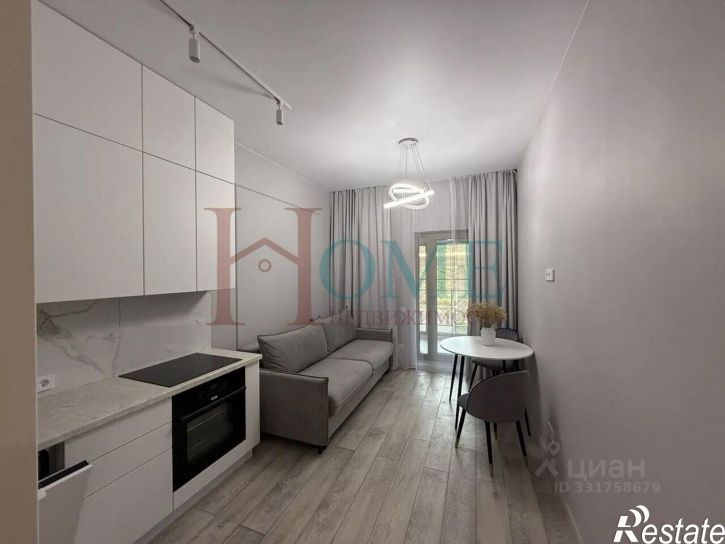 2-комн квартира Красный пр-кт, 220,  д. 220