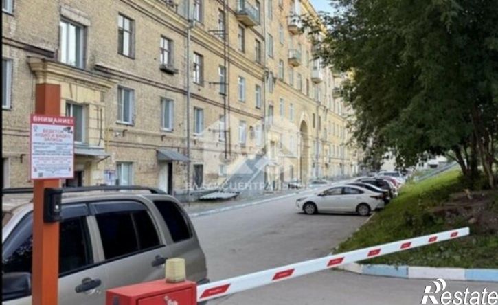 3-комн квартира пр-кт Дзержинского, 81,  д. 81