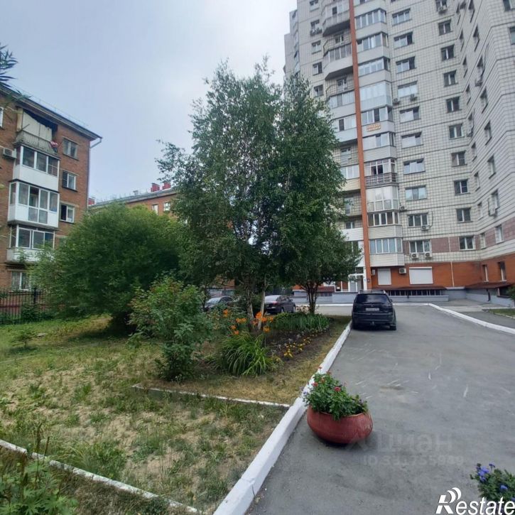 2-комн квартира пр-кт Карла Маркса, 11,  д. 11