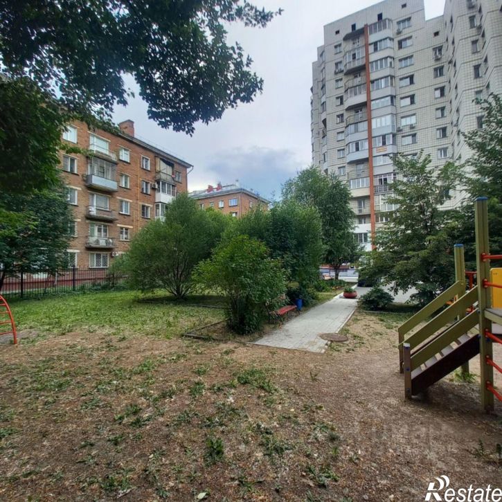 2-комн квартира пр-кт Карла Маркса, 11,  д. 11