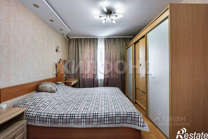 3-комн квартира ул Троллейная, 37,  д. 37