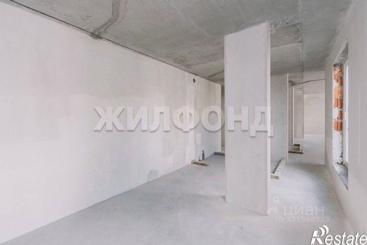 3-комн квартира ул Большевистская, 100,  д. 100