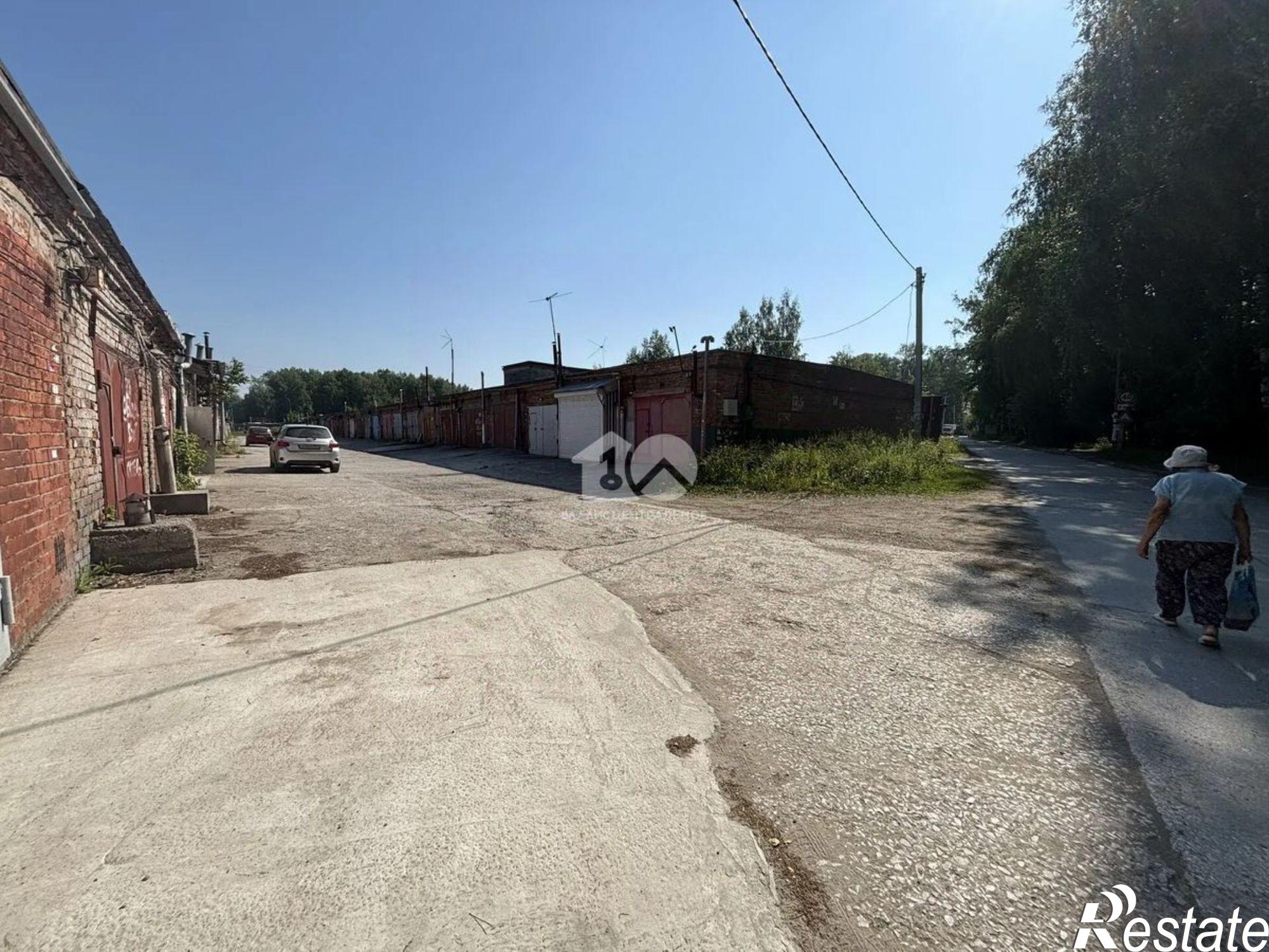 Купить гараж, место в паркинге за 879 081 рублей на Советский район