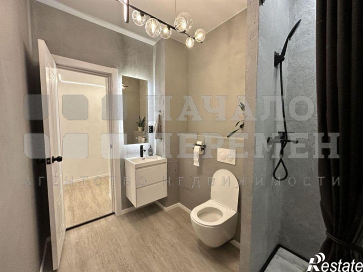 2-комн квартира Коминтерна ул, 89