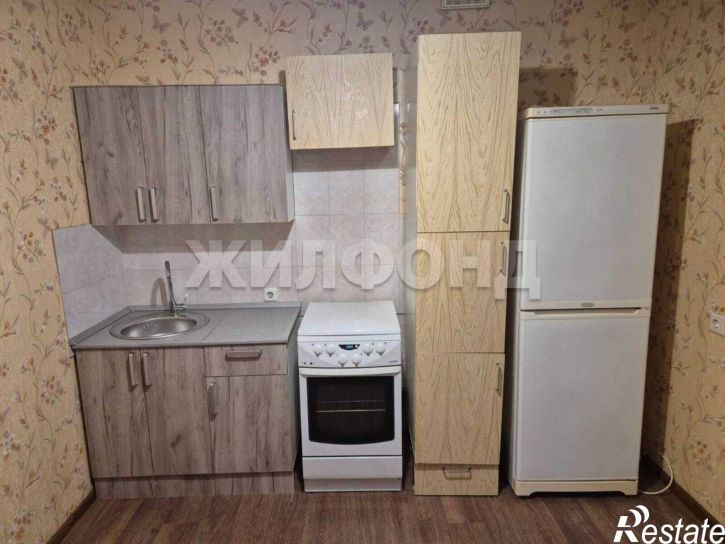 1-комн квартира Героев Революции улица, д.33