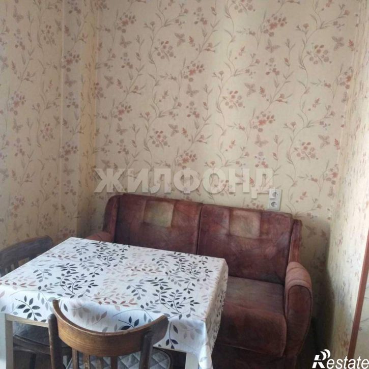 1-комн квартира Героев Революции улица, д.33