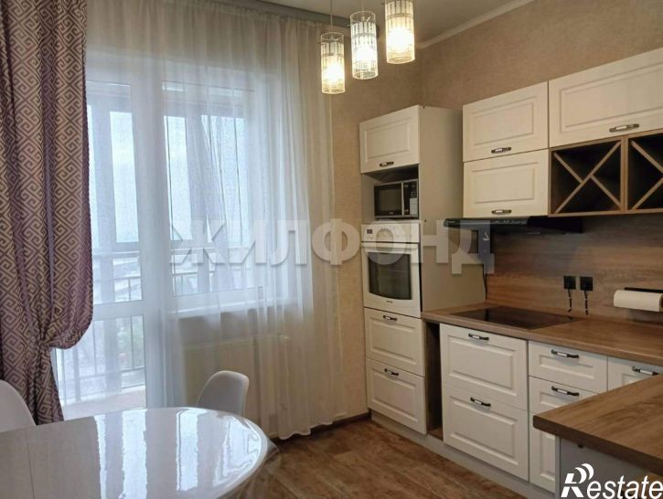 2-комн квартира Сухарная улица, д.76/3