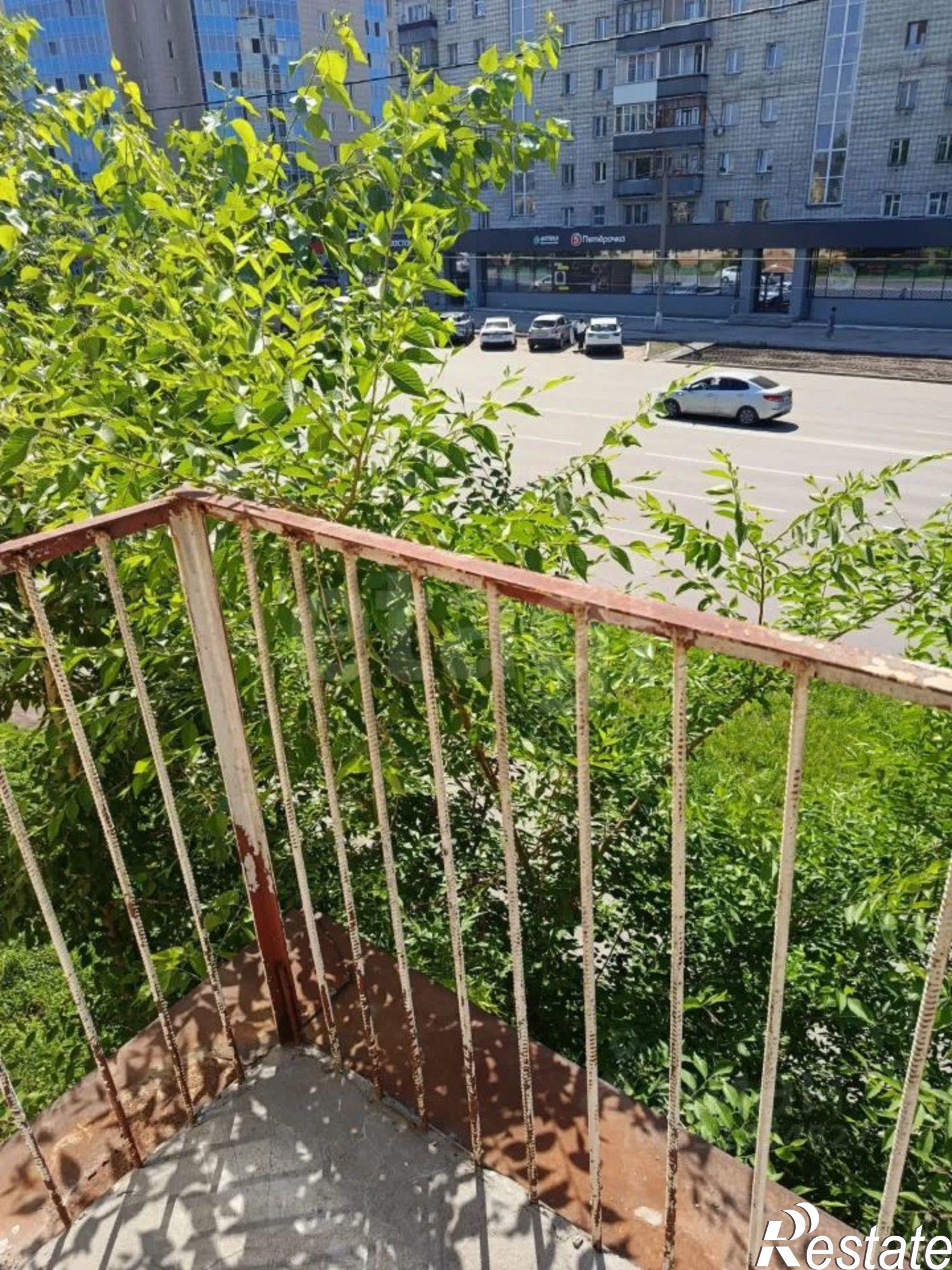 Купить комнату за 1 750 000 рублей на ул Титова, 38