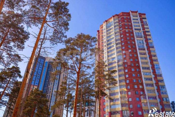 3-комн квартира Сухарная улица, д.101