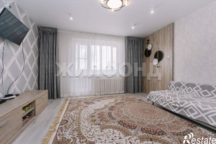 4-комн квартира В.Высоцкого улица, д.3
