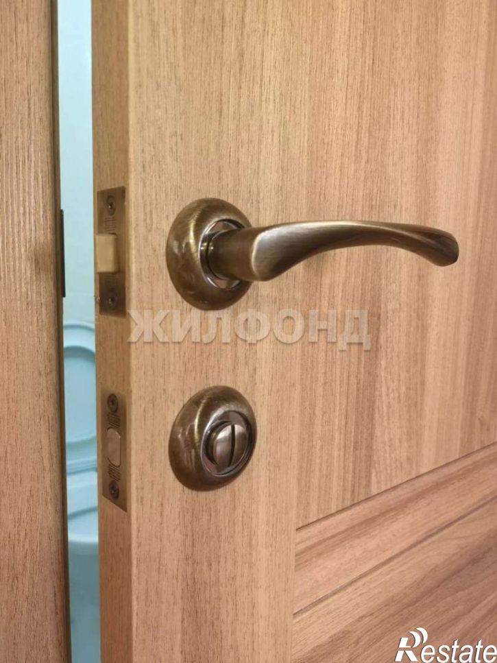 2-комн квартира Виталия Потылицына улица, д.7
