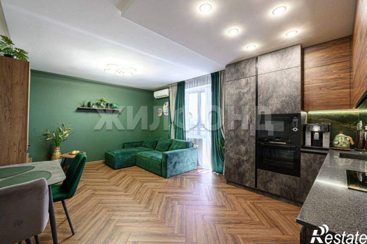 3-комн квартира Овражная улица, д.3