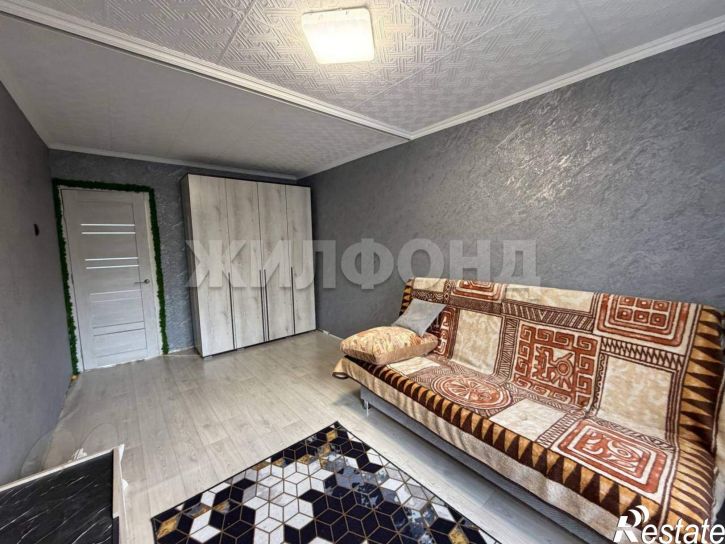 2-комн квартира Объединения улица, д.31