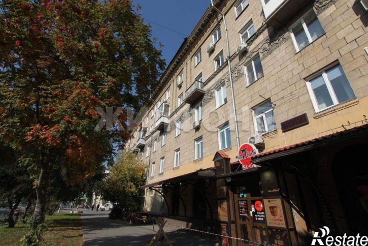 Комната Титова улица, д.10
