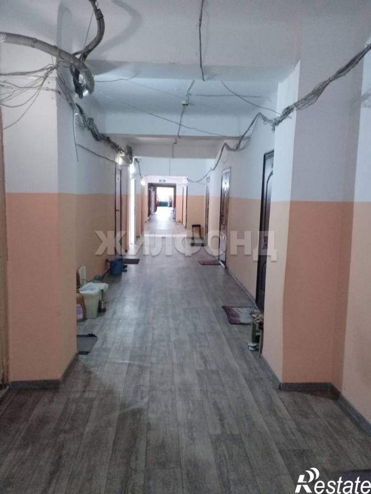 Комната 1-й Серафимовича переулок, д.1