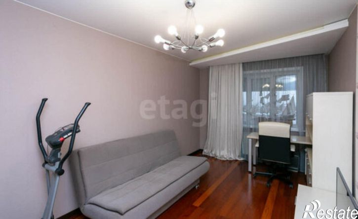 4-комн квартира ул Вертковская, 38,  д. 38