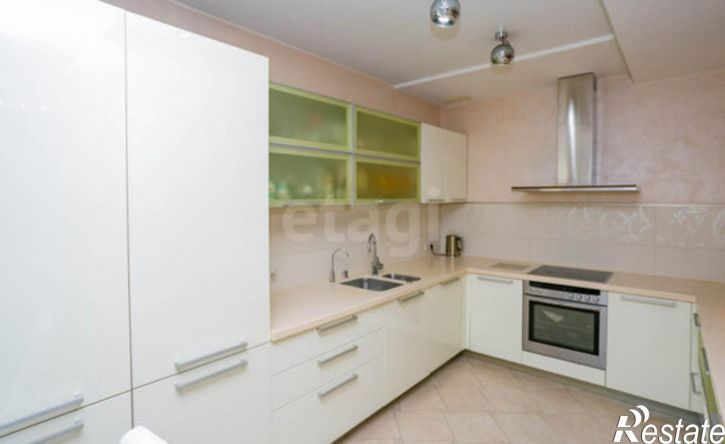 4-комн квартира ул Вертковская, 38,  д. 38